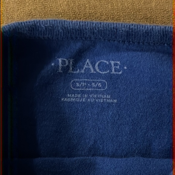 Children’s Place Boys Royal Blue Shark Graphic Long Sleeve Crewneck T-shirt - Picture 4 of 5